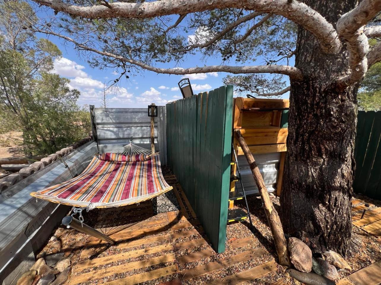 Hole In The Wall Getaway - Usa Mexico Border Bed And Breakfast コロンバス  エクステリア 写真