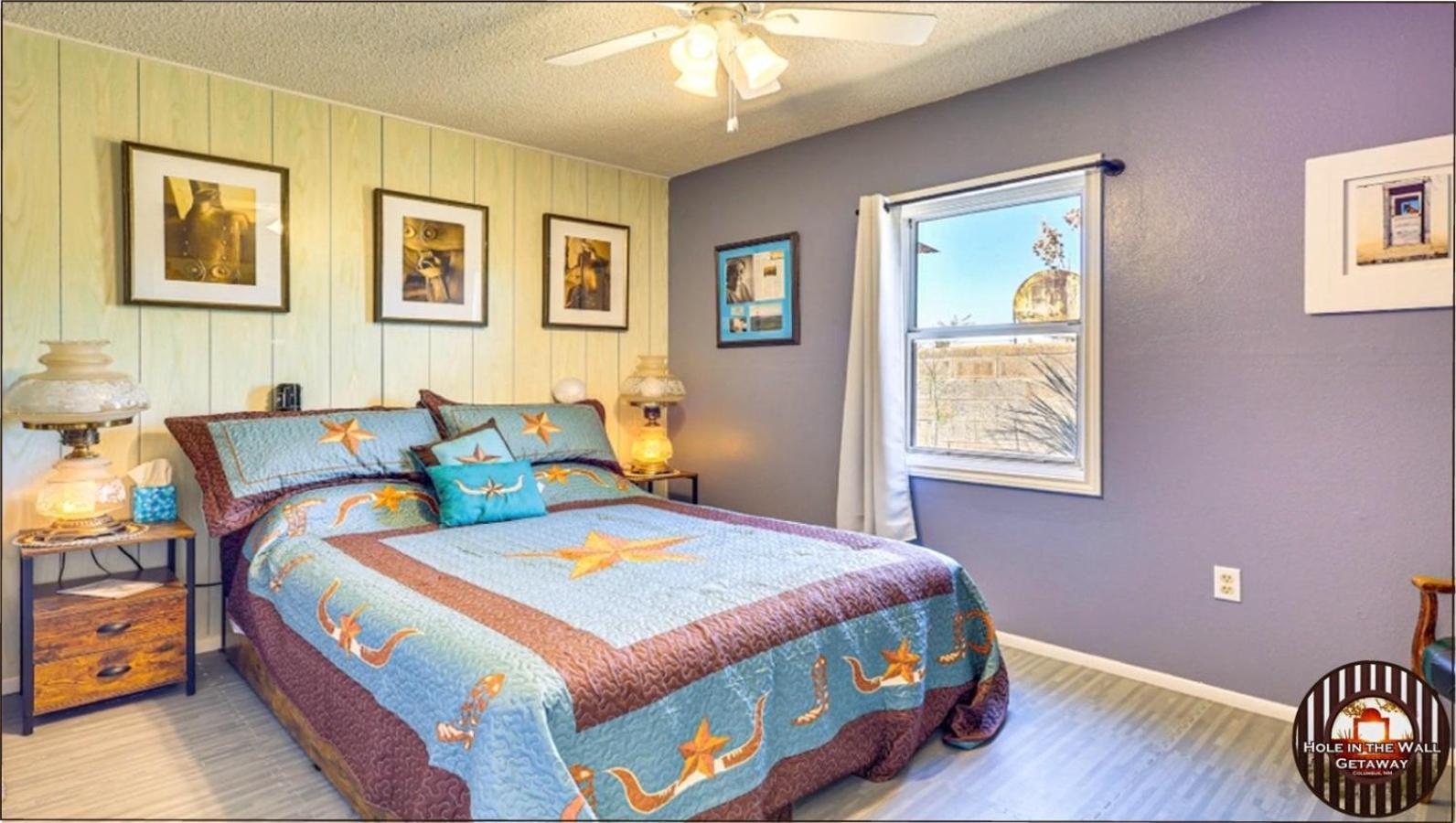 Hole In The Wall Getaway - Usa Mexico Border Bed And Breakfast コロンバス  エクステリア 写真
